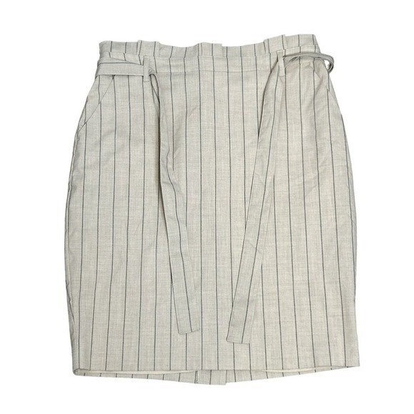 Banana Republic Ivory Pinstripe Wrap Skirt Tie Waist Tailored‎ Minimalist Sz 10P - Picture 2 of 10